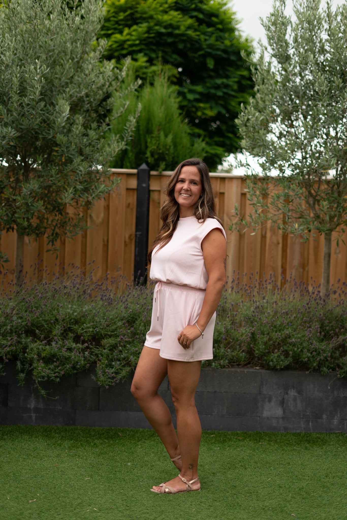 Zachte Playsuit – comfy & chaos-proof ✨